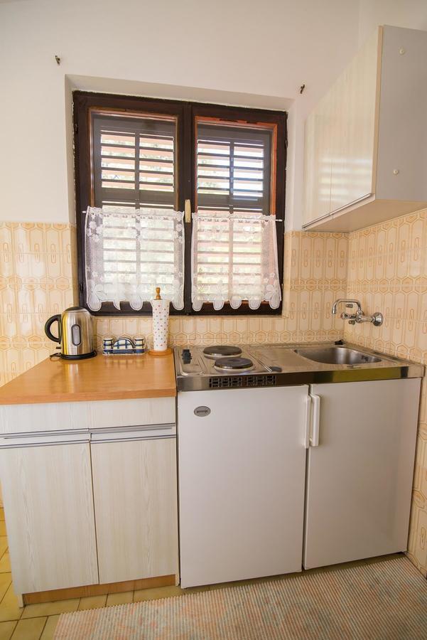 Susko Apartment Mali Losinj Bagian luar foto